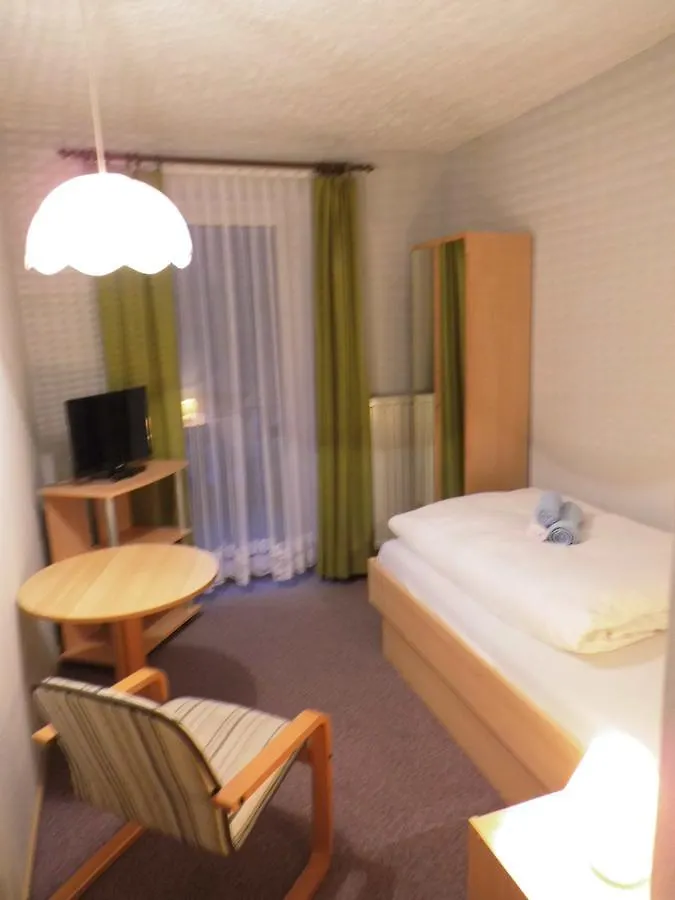 Hotel-Pension Dressel 瓦门施泰纳赫 3*,  德国